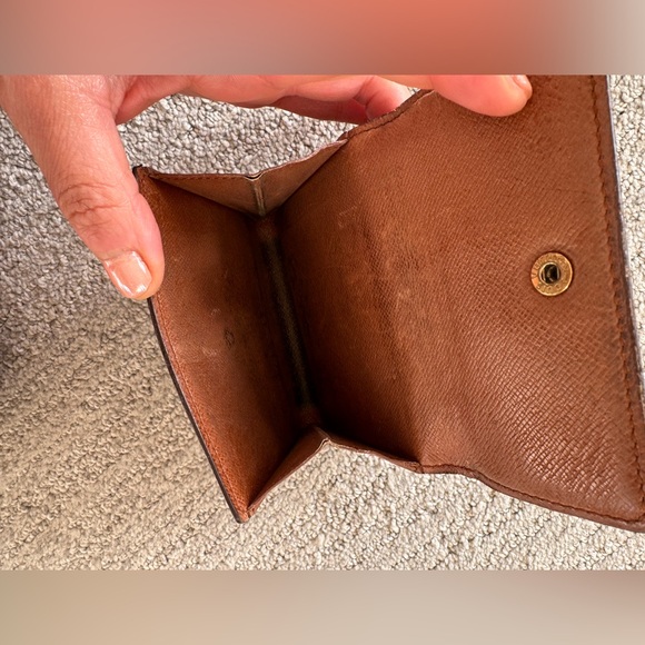 Authentic LV monogram compact wallet - Picture 7 of 11